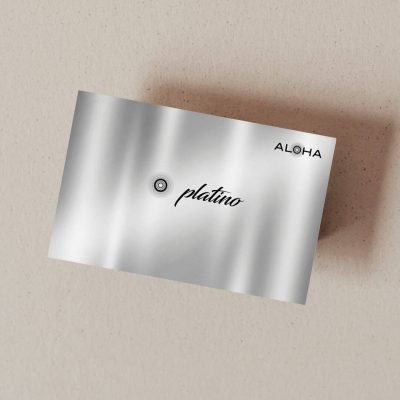 Tarjeta Platino de Aloha Day Spa para clientes exclusivos.